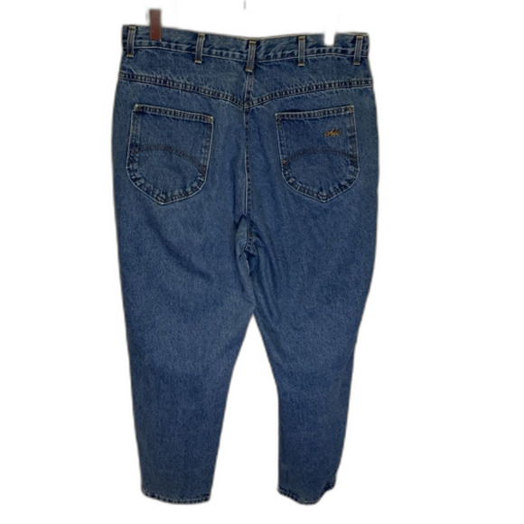 Chic Vintage 90s High Waisted Medium Wash Mom Jeans Size 20 - Picture 4 of 15